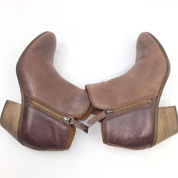 Frye JUDITH Brown Leather Double Zip Heeled Ankle Boots in Wheat - Picture 7 of 16